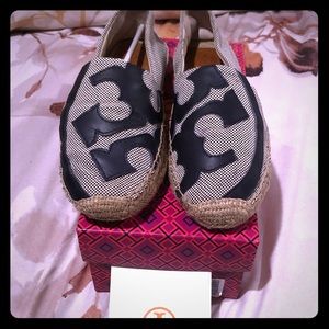 Tory Burch Lonnie Flat Logo Espadrille Sz 10